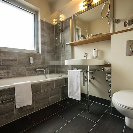 Turm Hotel 4*