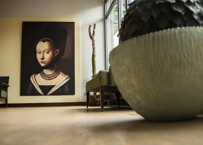 Turm 4* Франкфурт-на-Майне