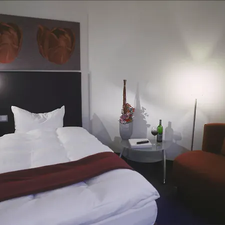 Hotel Turm 4*