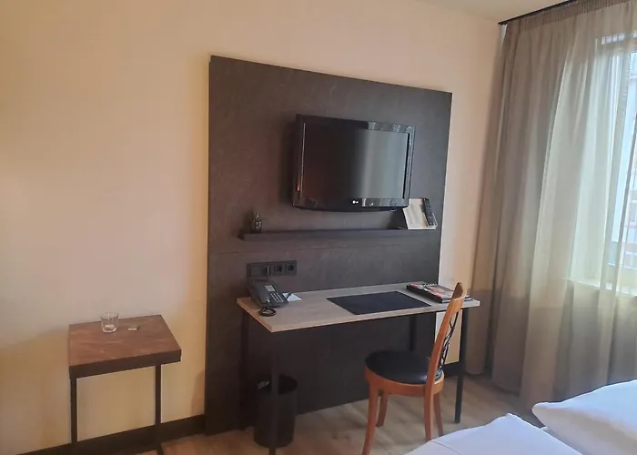 Hotell Turm Frankfurt am Main